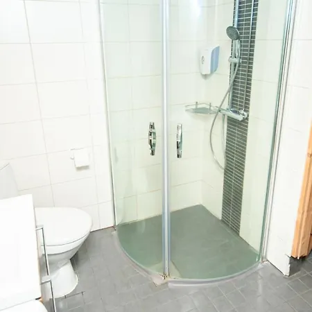 Lomamökit Ski-in-out Freerider *